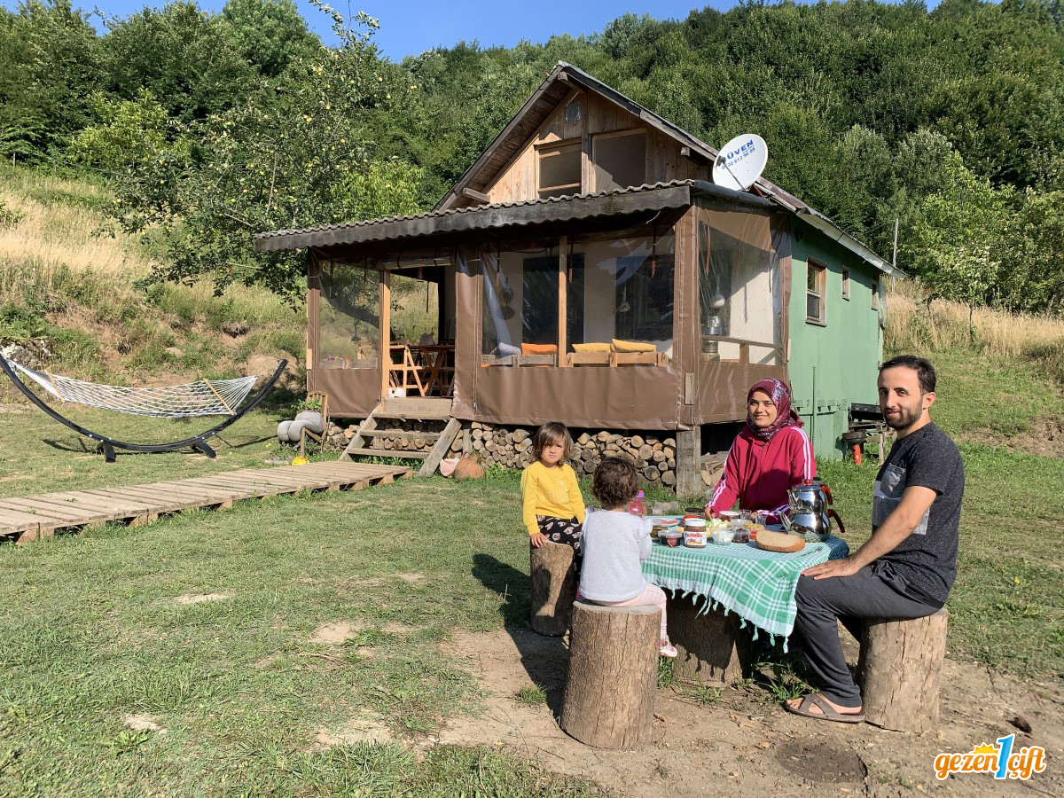 kiralik koy evi gezen1cift